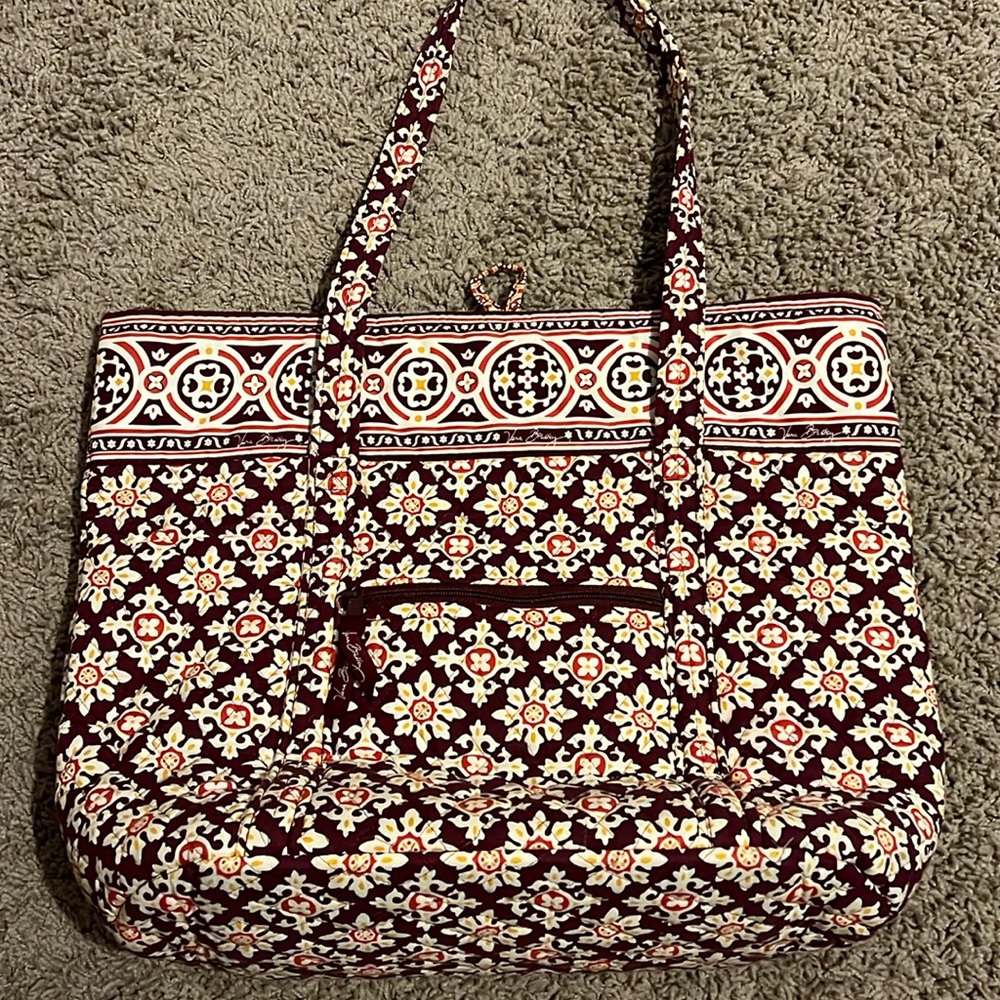 Vera Bradley tote bag